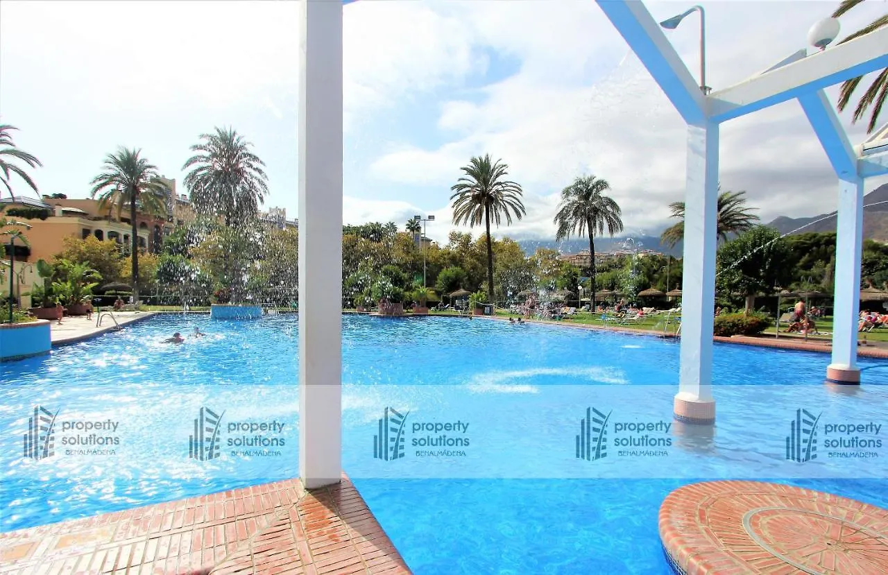 Apartamento 812 Benalbeach. 1ºlinea De Playa. Vistas A La Piscina Y La Montana. Benalmádena