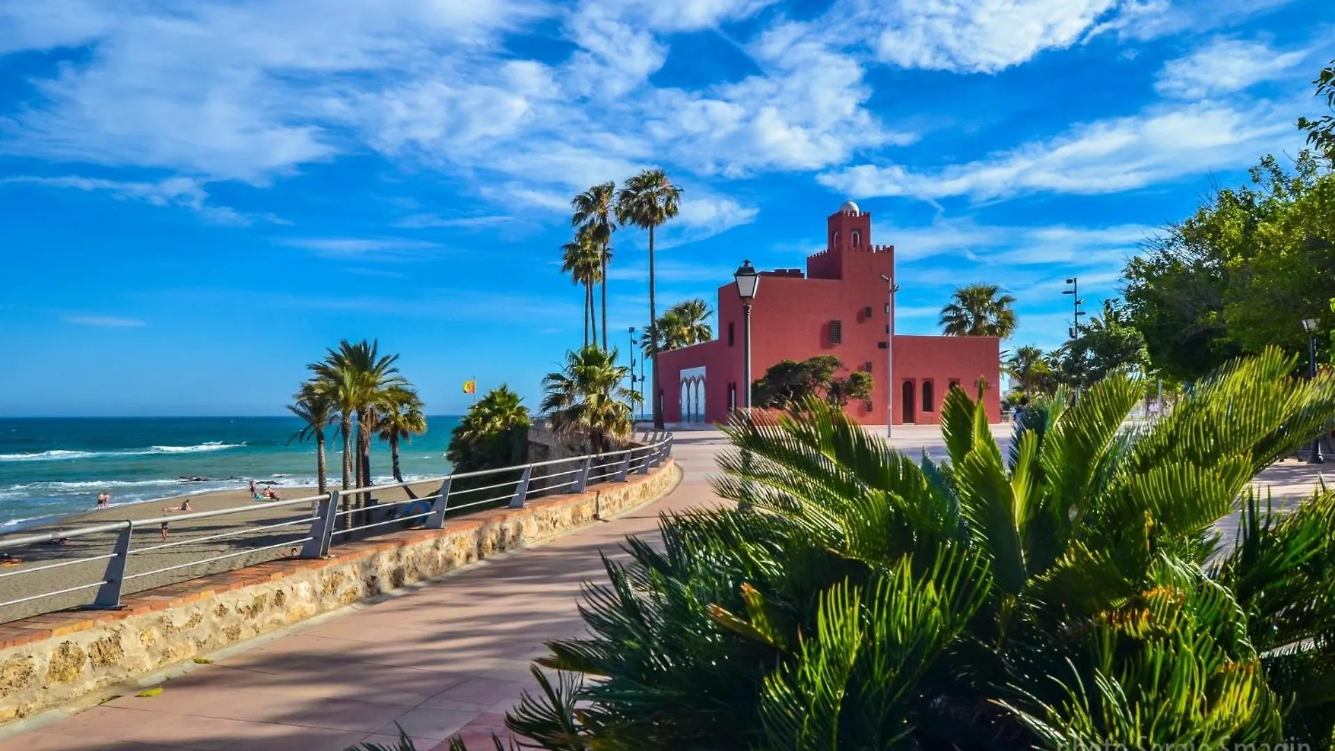 812 Benalbeach. 1ºlinea De Playa. Vistas A La Piscina Y La Montana. Benalmádena Apartamento