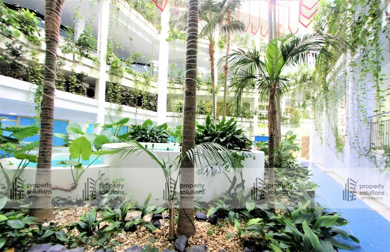 812 Benalbeach. 1ºlinea De Playa. Vistas A La Piscina Y La Montana. ベナルマデナ アパート